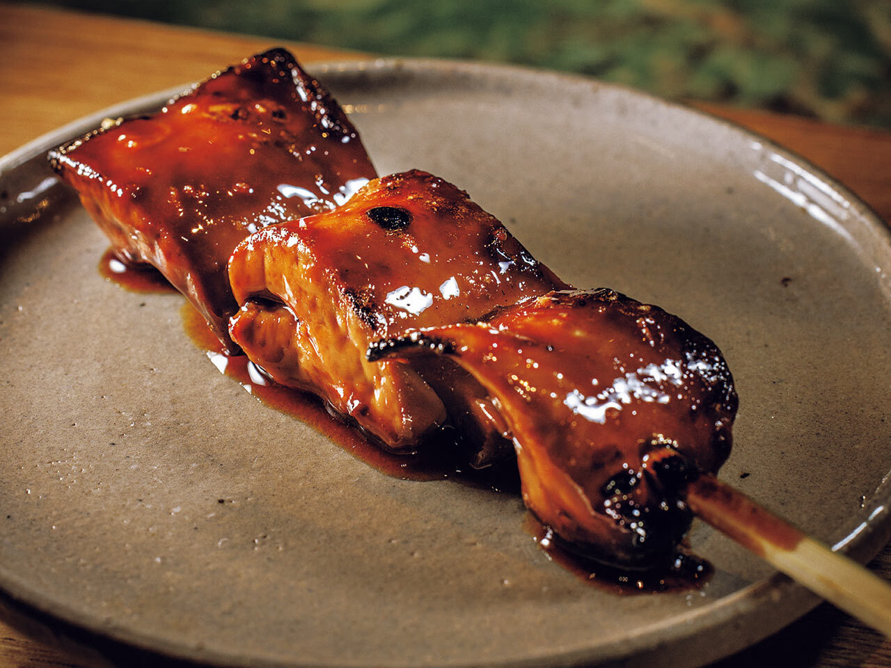 渋谷『特選髙坂鶏 克つ鳥』の「白レバー」