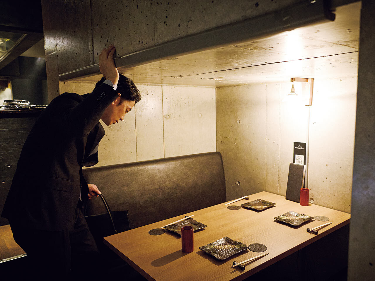 江戸川橋『とり卓忠』の内観