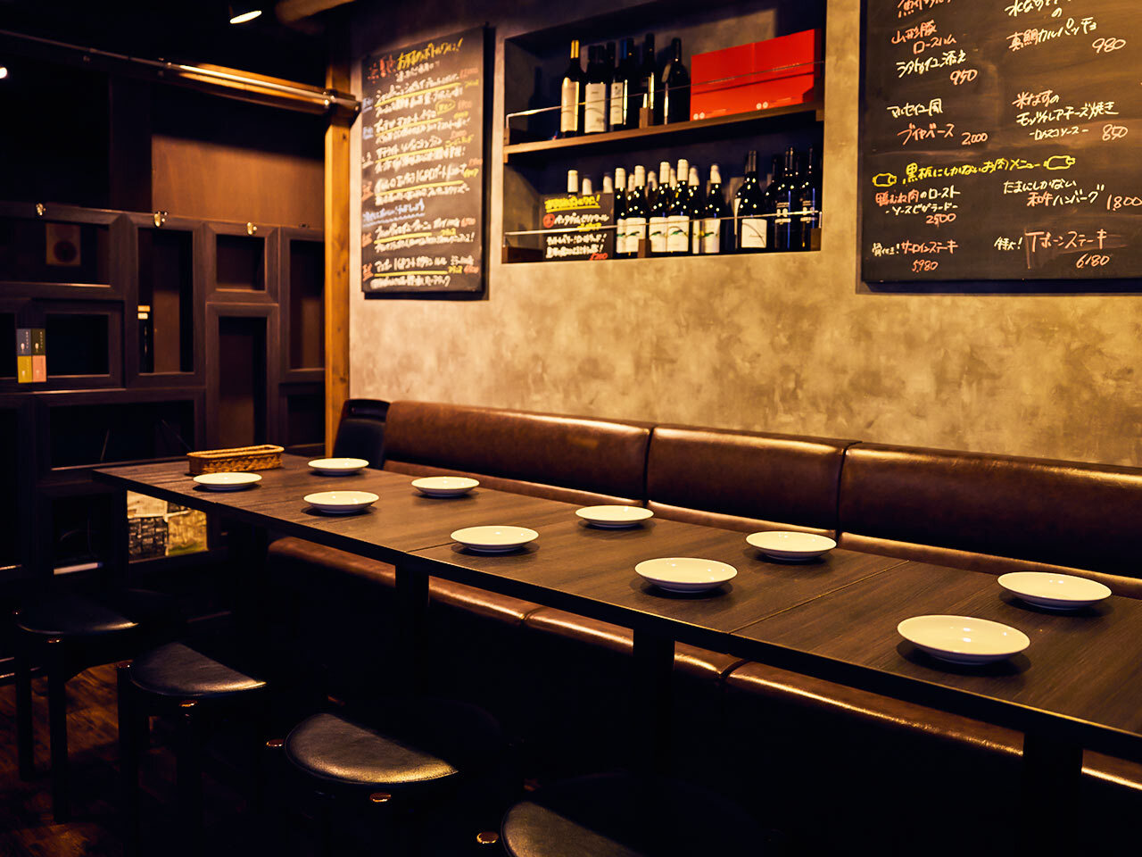 新橋『French-Bar Refuge』の内観