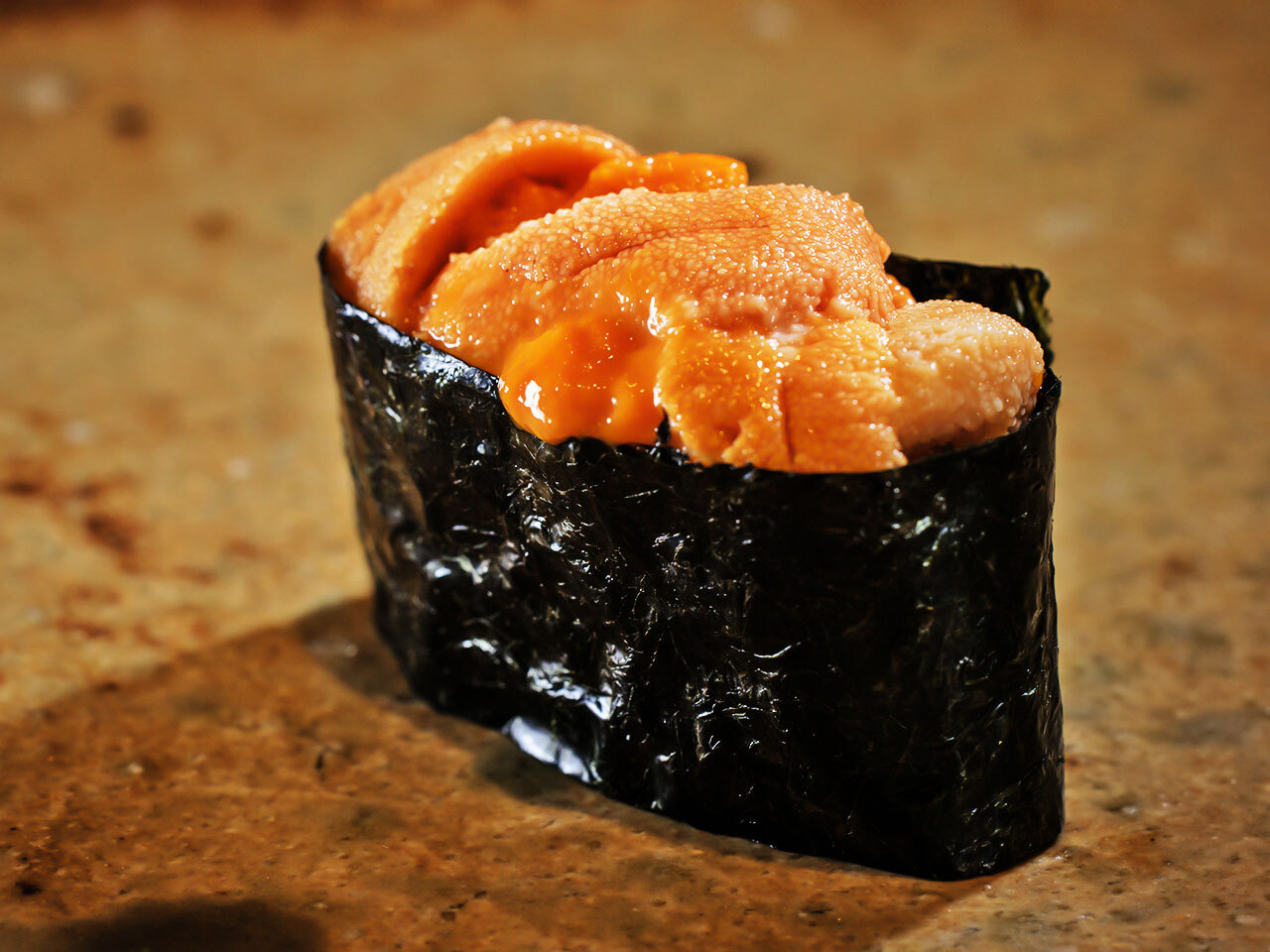 新橋『久兵衛 本店』のうにの軍艦巻き