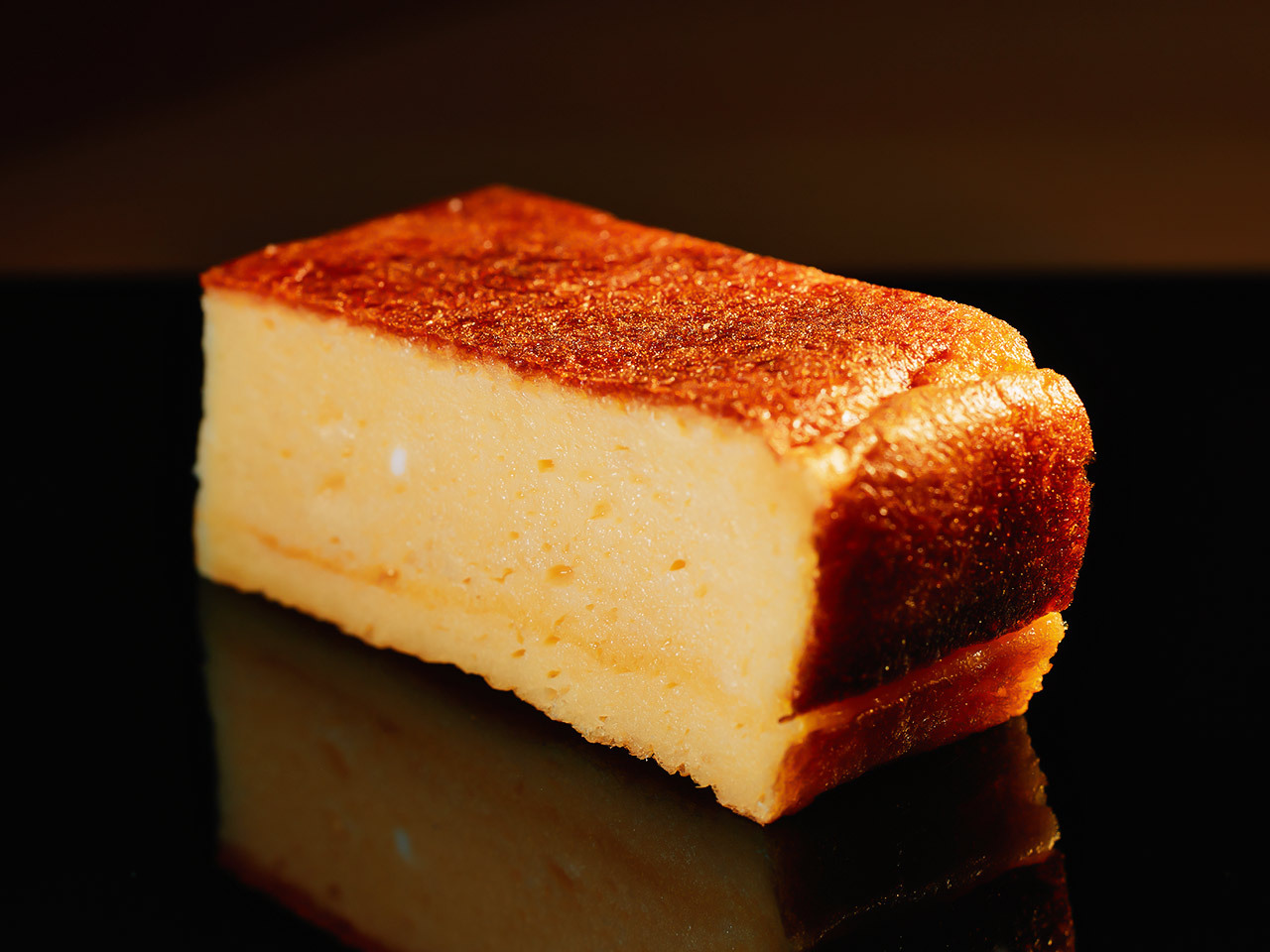 銀座『鮨 杉澤』の「玉子焼き」