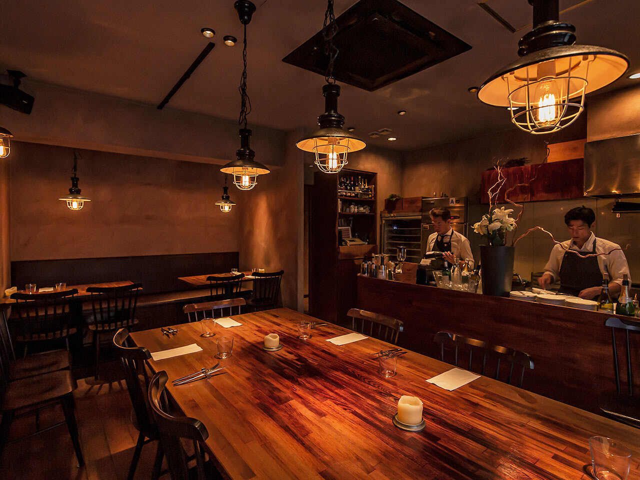 東銀座『グラマシーテーブル』の内観