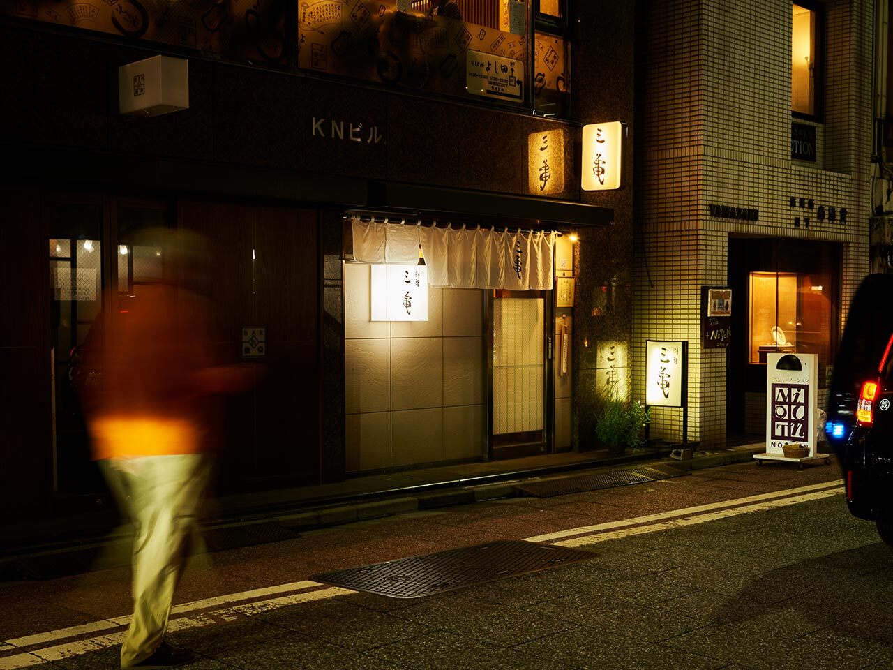 銀座『三亀』の外観