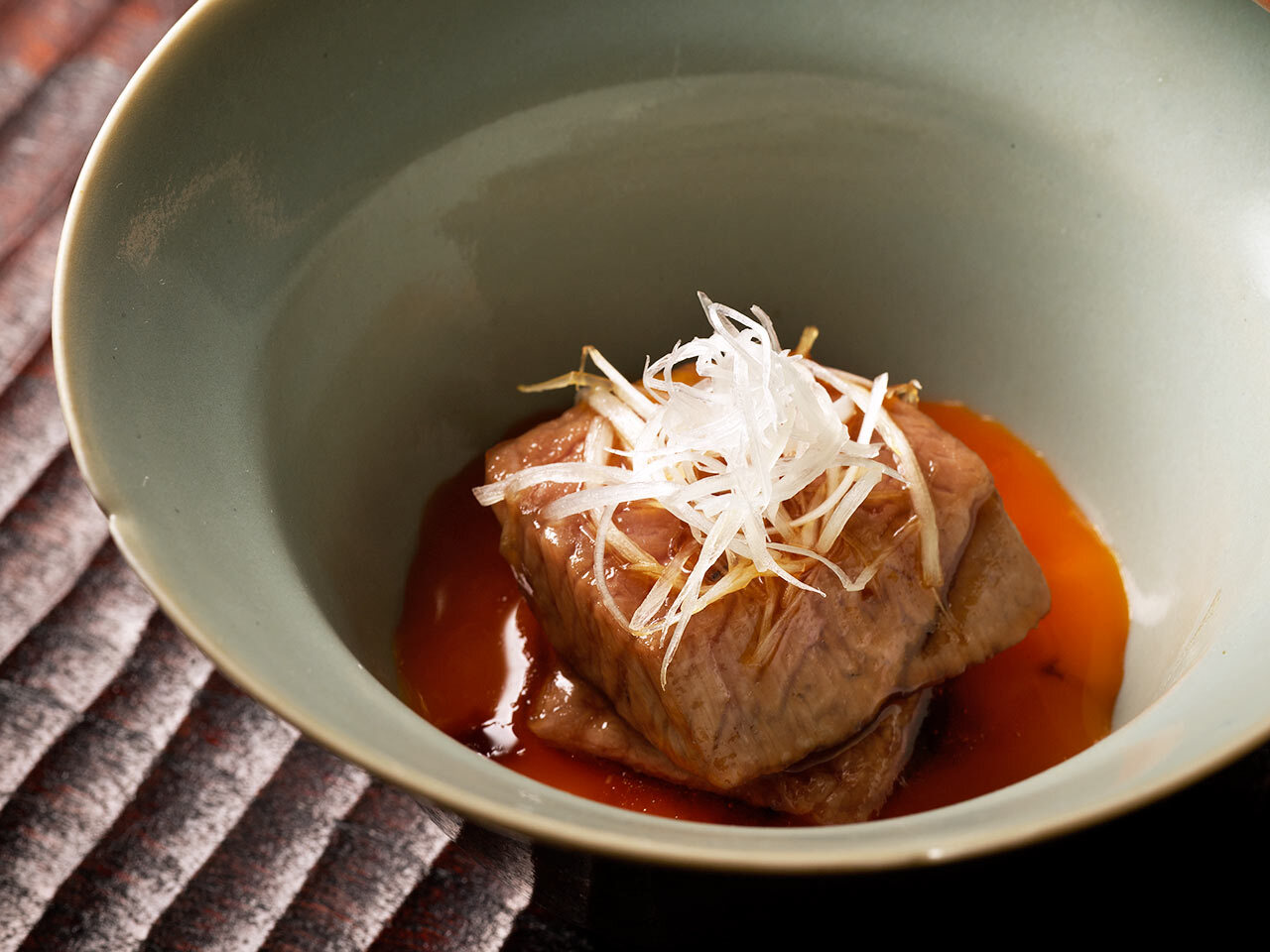 外苑前『鮨 将司』の「マグロのすき焼き」