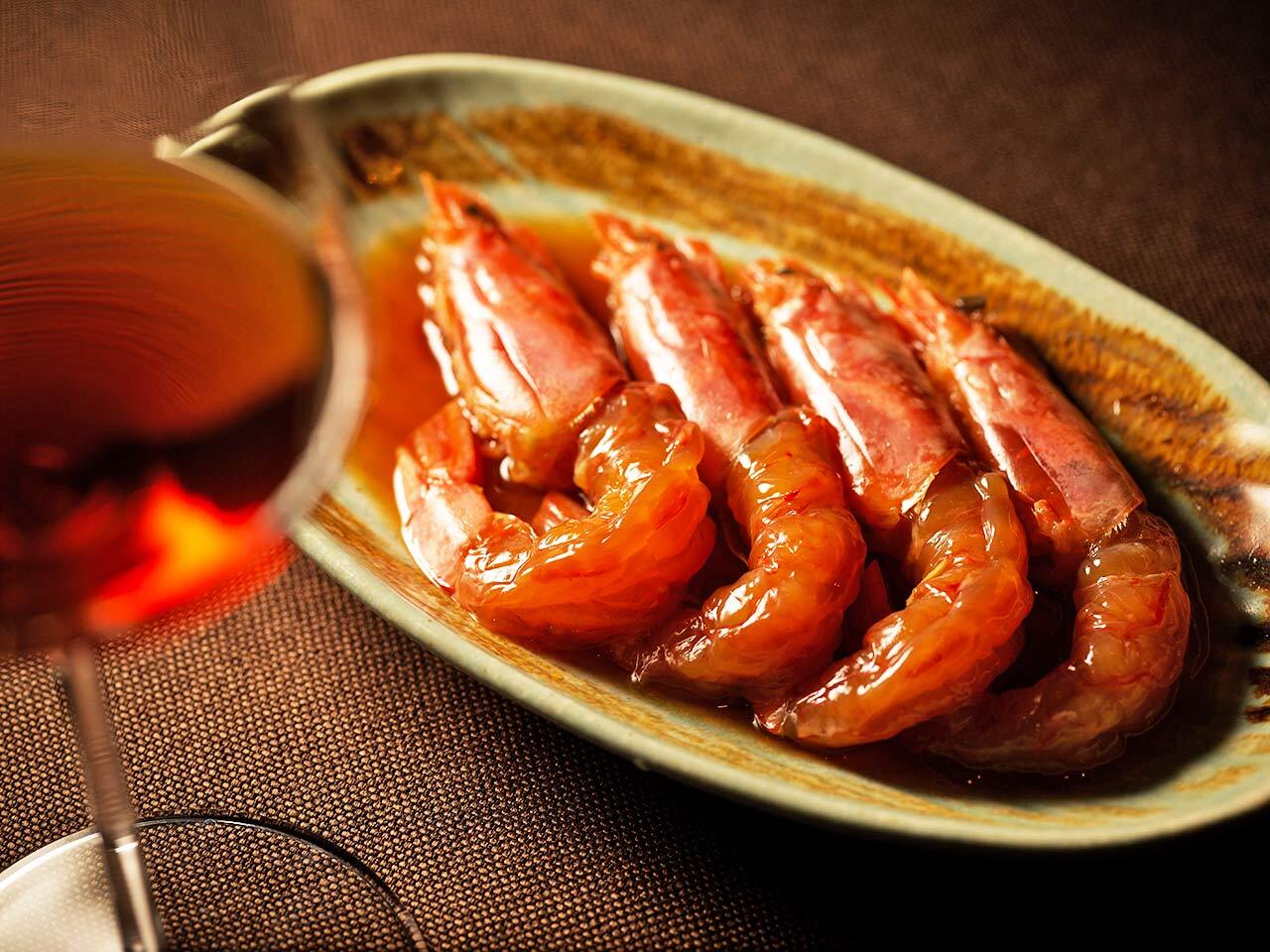 五反田『彬龍華66』の「生海老の紹興酒漬り」