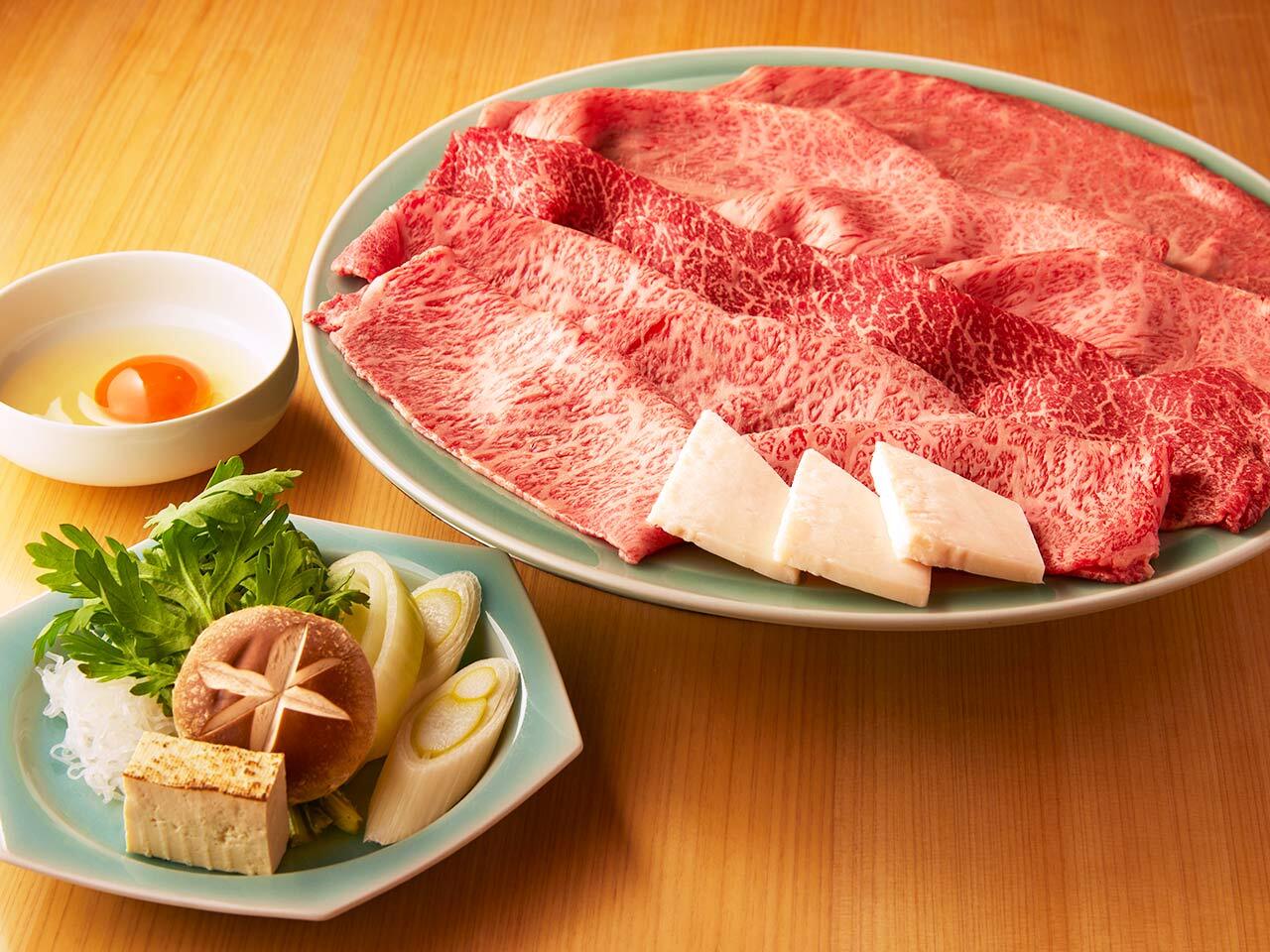 東銀座『銀座吉澤 肉処』の「すき焼き」の食材