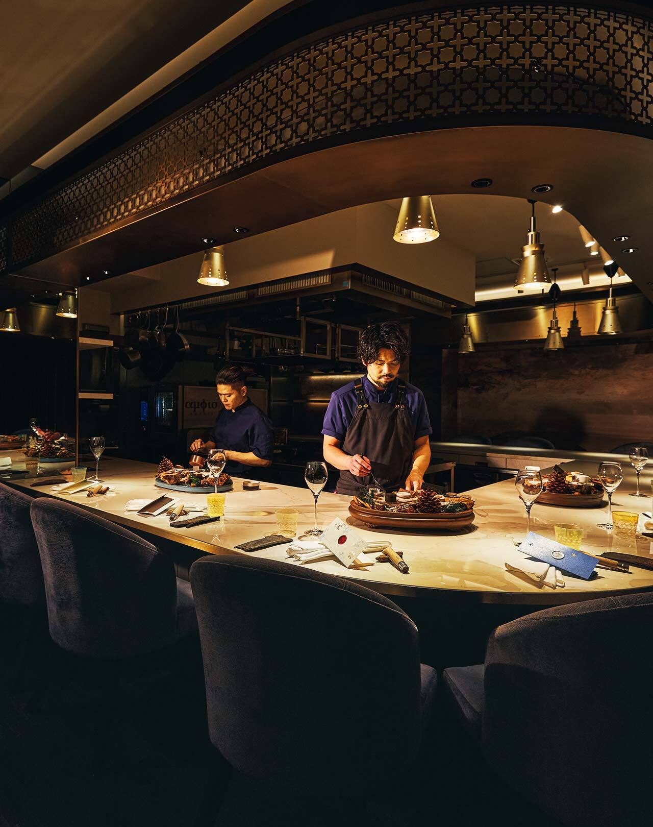 広尾『amphis』の内観