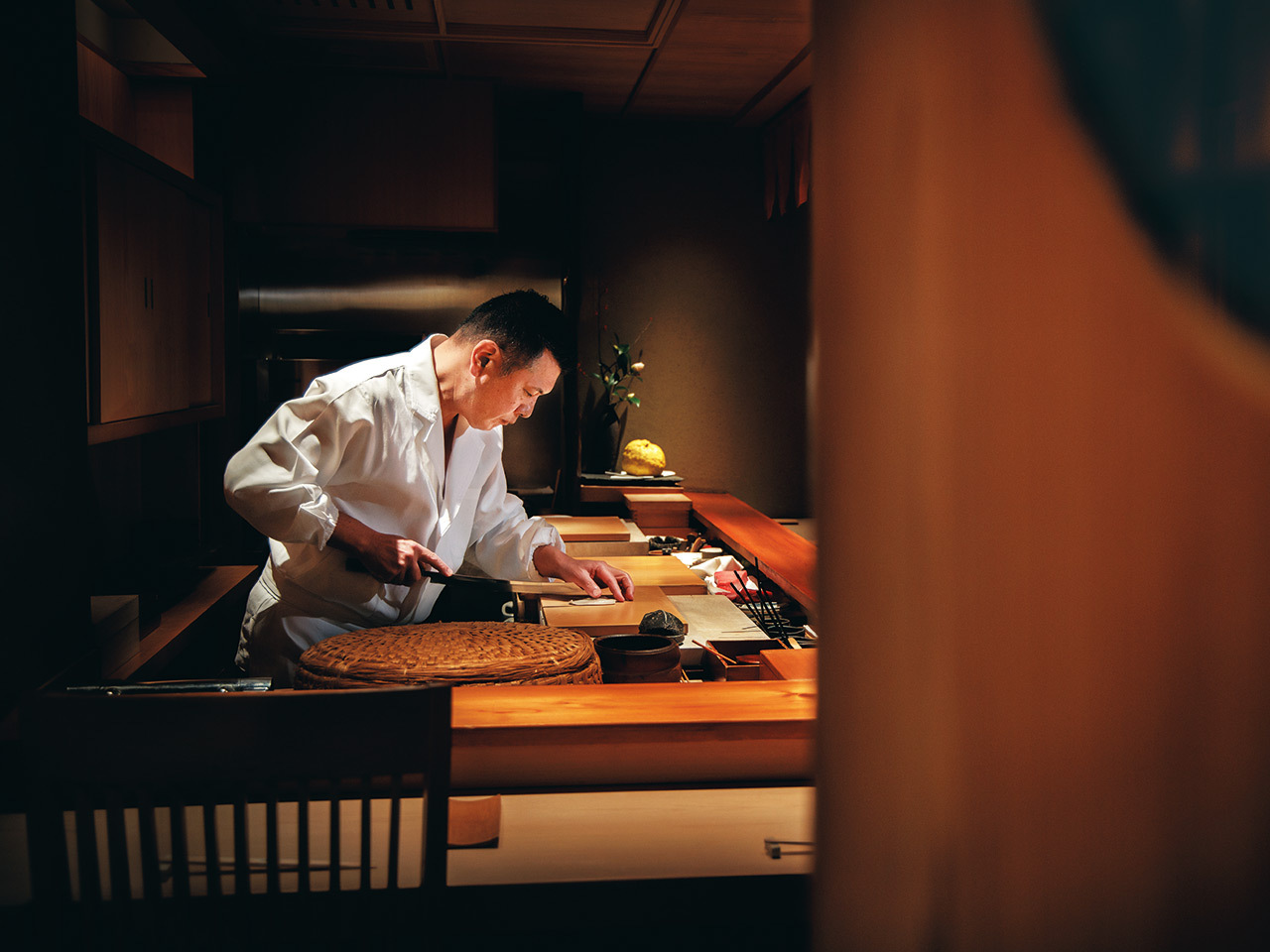 広尾『西麻布 鮨 真』の鈴木真太郎氏