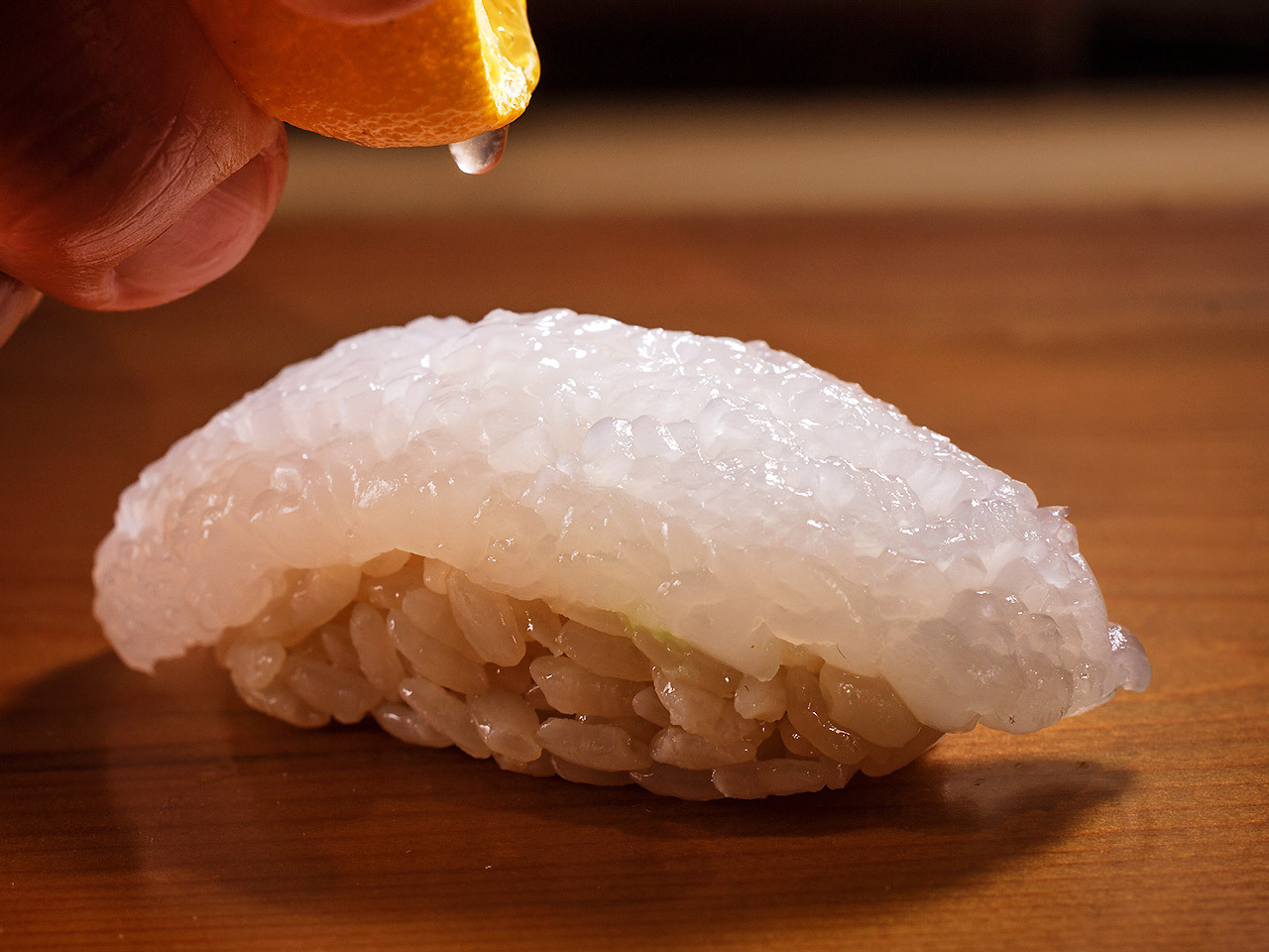 広尾『西麻布 鮨 真』の「アオリイカ」