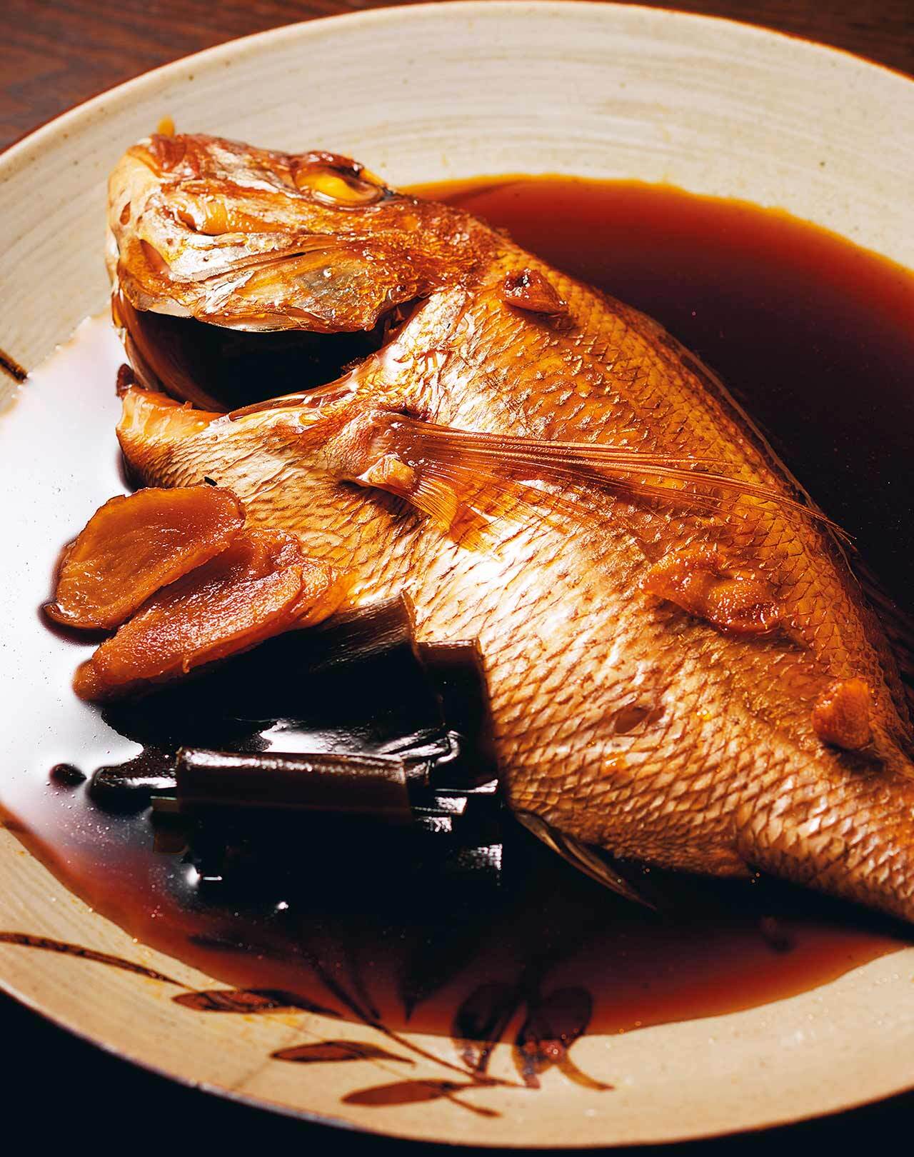 内幸町『能登美 新橋店』の「桜鯛の煮付け」