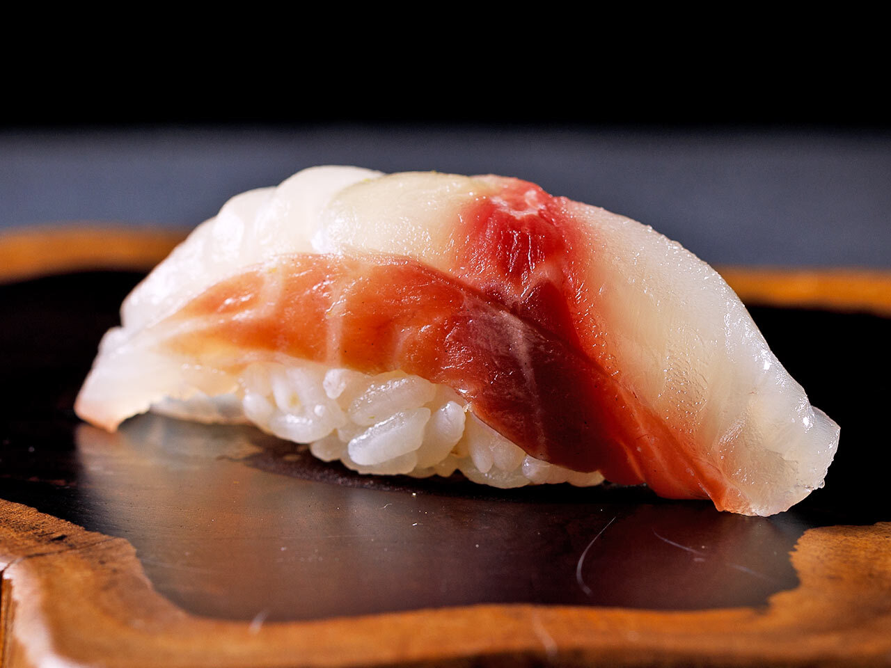 表参道『HISASHI SUSHI』の「イサキ」