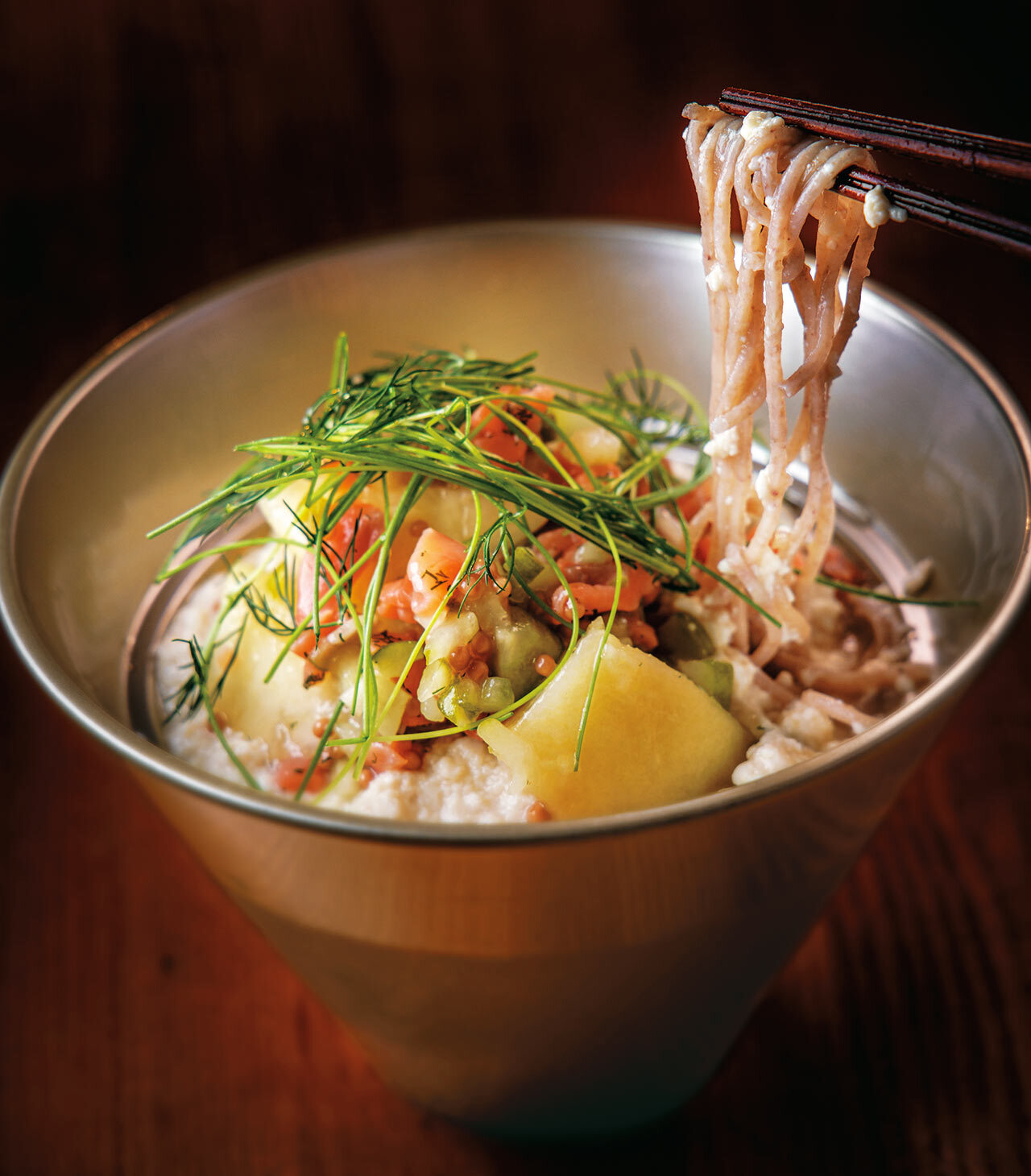 阿佐ヶ谷『阿佐ヶ谷SOBA/SOBA LAB』の「桃の冷かけ蕎麦」