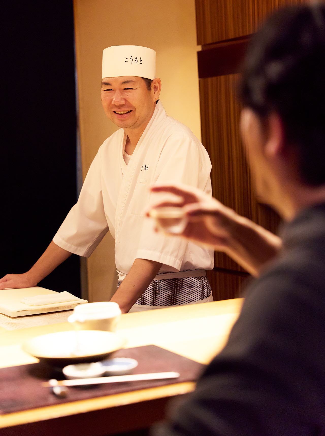広尾『こうもと』の内観