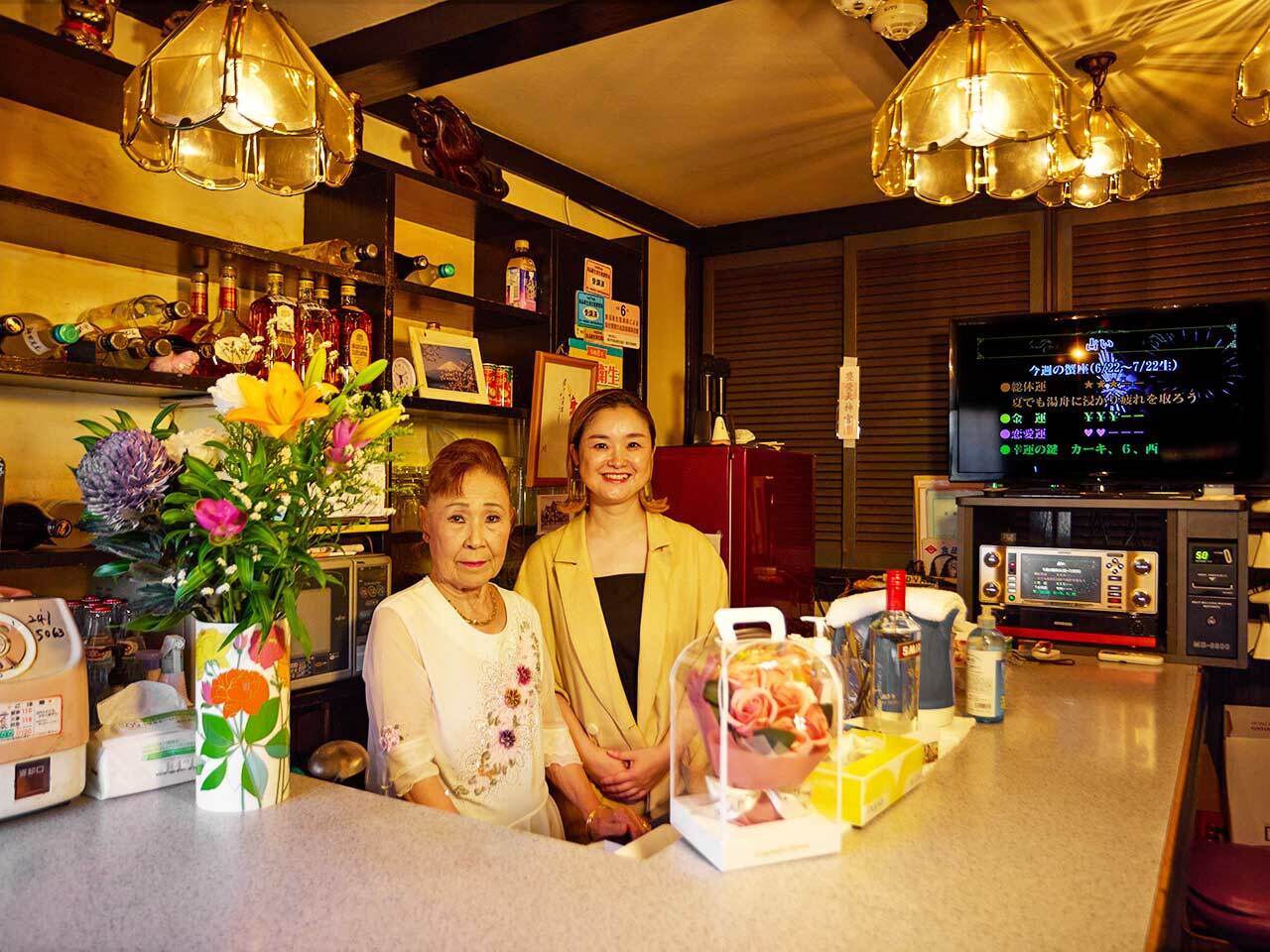 桜木町『スナック ニュー樽』の内観
