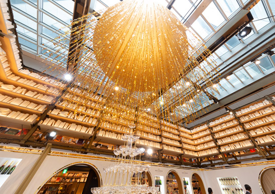 B-3 ②モエシャンドン シャンパンシャンデリア スタンド グラス置き 居酒屋 B-3 ②モエシャンドン シャンパンシャンデリア スタンド グラス置き