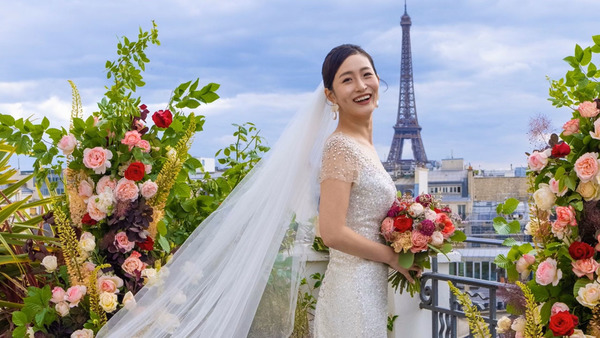 「今年パリで挙式をして…」美人花嫁の“1番美しい日”を作り上げたウエディングアイテム3選