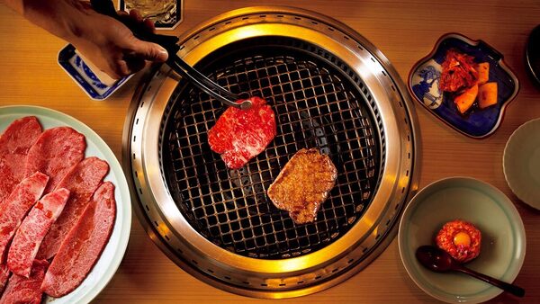 コスパ最強な焼肉。“肉マイスター”が舌を巻く、銀座・六本木で最推しの2軒とは