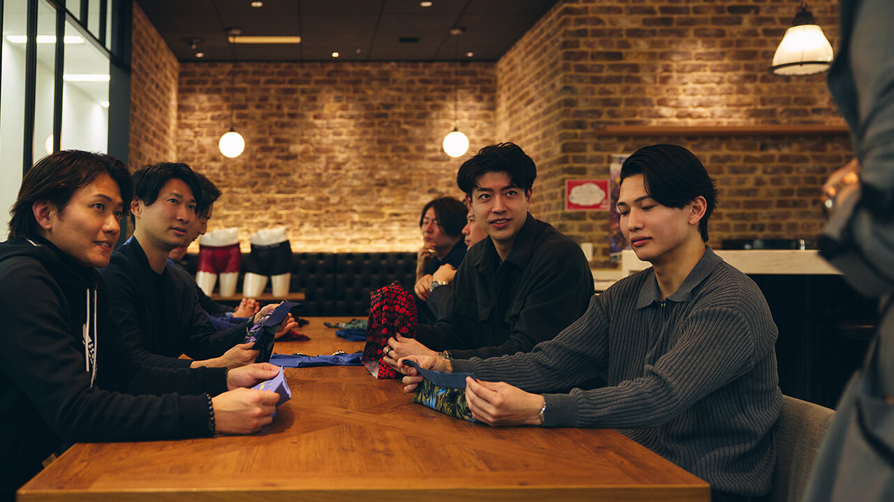 男の余裕を醸し出す「見えない投資」。ワコールの技術が光る男性用下着で、快適な毎日を。