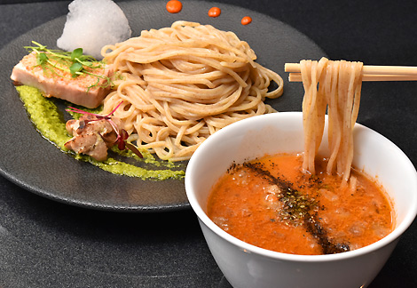 ミシュラン星付きラーメン 蔦 の新作 一杯の満足度が高すぎる最強つけ麺は必食だ 1 2 東京カレンダー