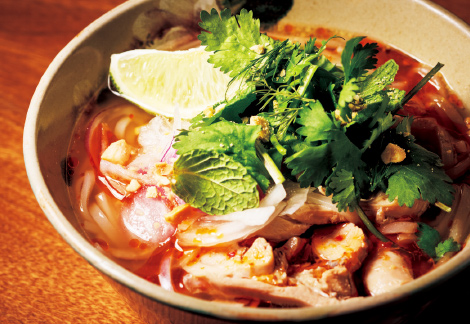 10日間かけた絶品スープのフォーが沁みる！ベトナム料理が堪能できる人気店