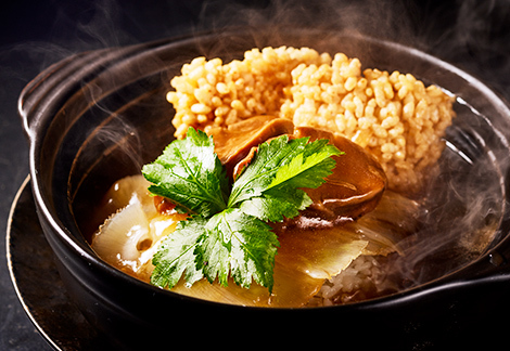 フカヒレと鮑の土鍋ご飯も堪能できる、話題の“隠れ家中華”！