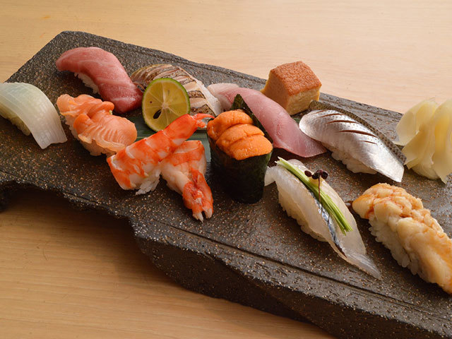 極上寿司ディナーで6 500円 コスパも満足度も素晴らしすぎる寿司コース発見 2 2 東京カレンダー