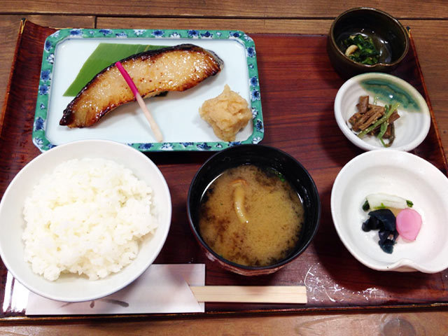 結局 シンプルな魚ランチが最高なんだ 絶品焼き魚が食べられる店7選 1 3 東京カレンダー