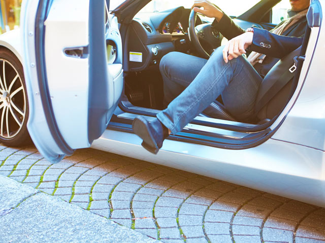 花より高級車 ベンツamg Sl65 オーナーが求める極上の女像とは 2 2 東京カレンダー