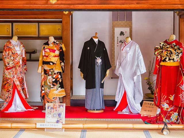 結婚式の花嫁だけが着られる和装 色打掛の 基礎知識と選び方とは 東京カレンダー