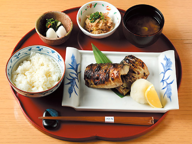 決定版 大人がランチで無性に欲する人気の魚定食11選 1 2 東京カレンダー