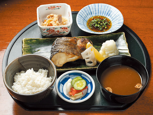 魚定食が大好きな大人へ！誰もが美味しいと頷く、知っておきたい12選(1 