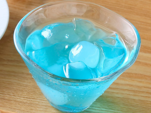 金魚すくいをモチーフにしたゼリー 遊び心あふれる映え涼菓8品 東京カレンダー