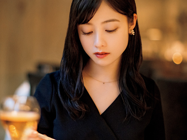 橋本環奈を話題のイタリアンへ誘ったら キュン な笑顔で食レポしてくれた 1 2 東京カレンダー