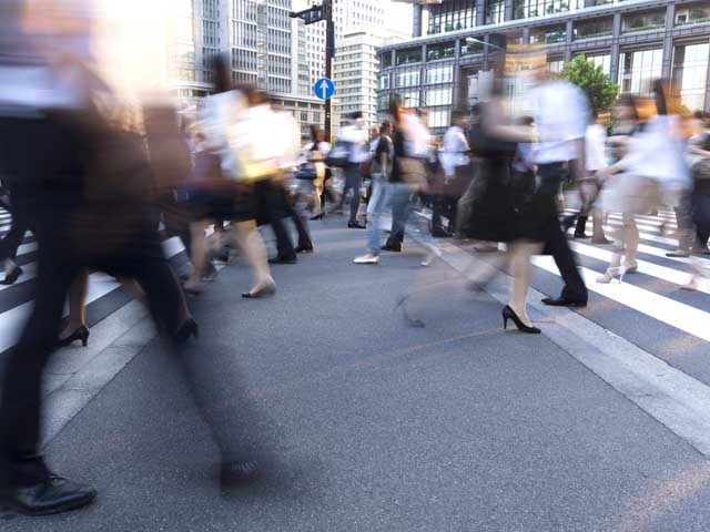 報酬が入社後平行線で上がらない東京を嘆く 歌詞に 東京 が出てくる90年代ソング5選 3 3 東京カレンダー