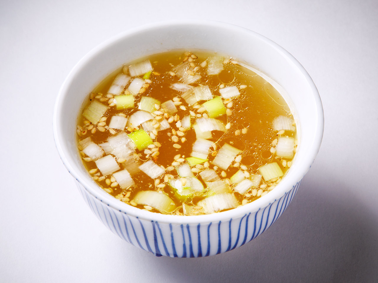 大井町『中村屋』の「鶏スープ」