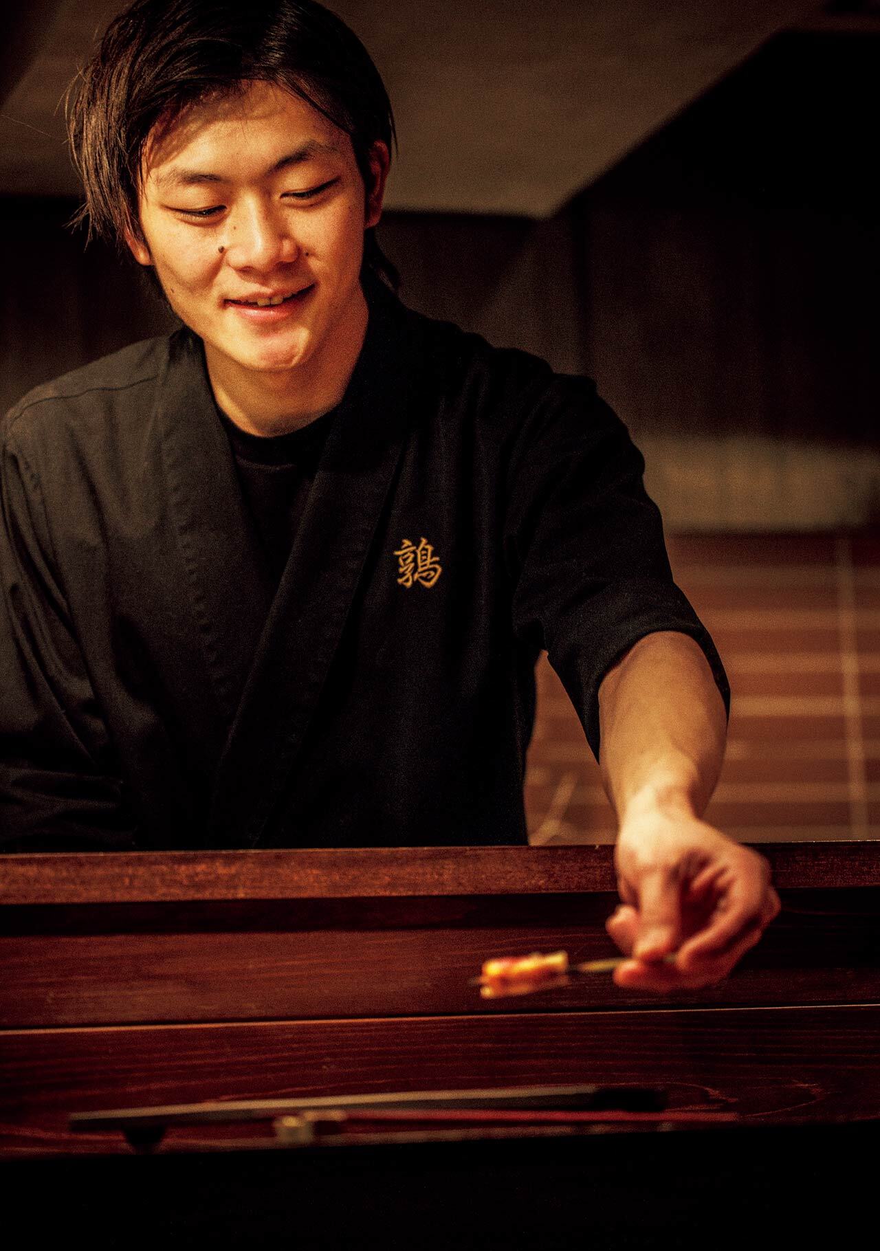 乃木坂『焼鶏 鶉』の梅園 瞬氏