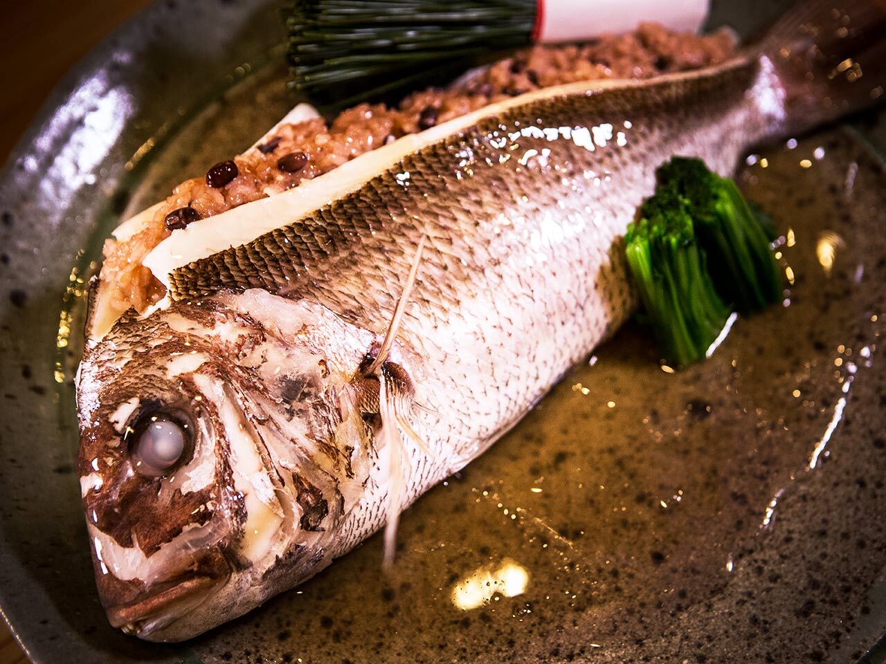 広尾『つゞみ』の「鯛赤飯」