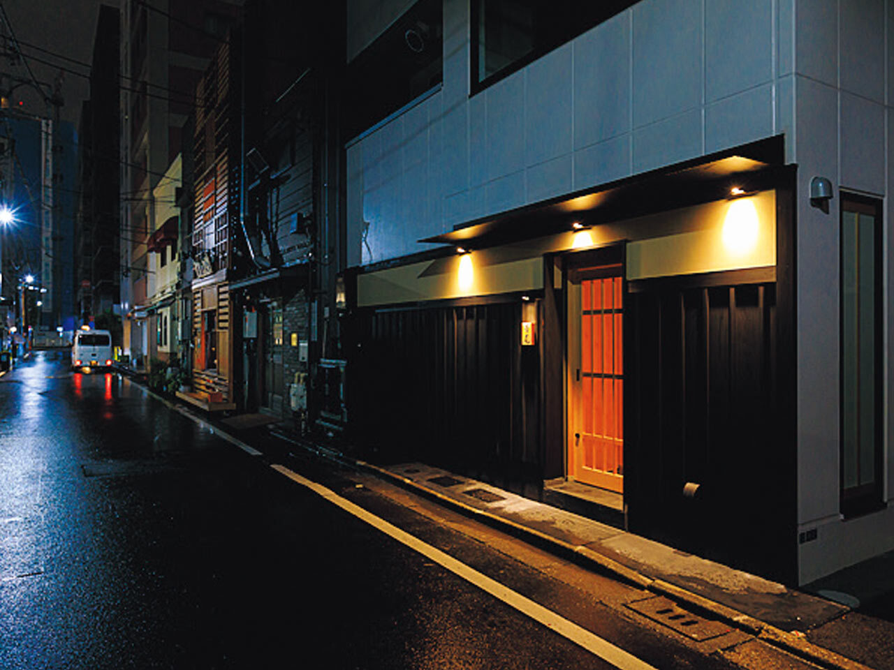 新富町『芳尾』の外観