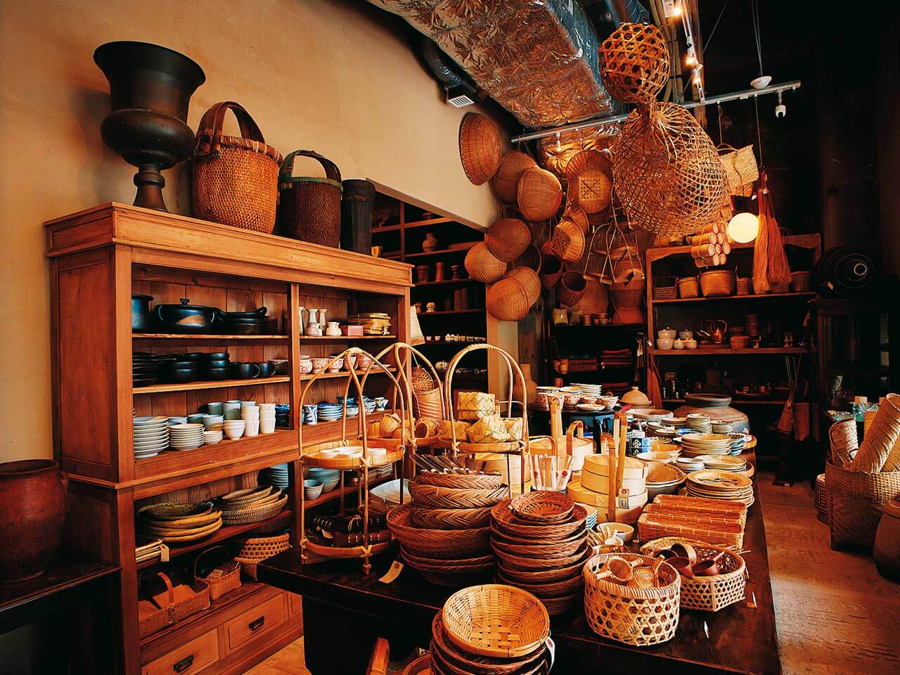 茅場町『可視化飯店』のショップスペース