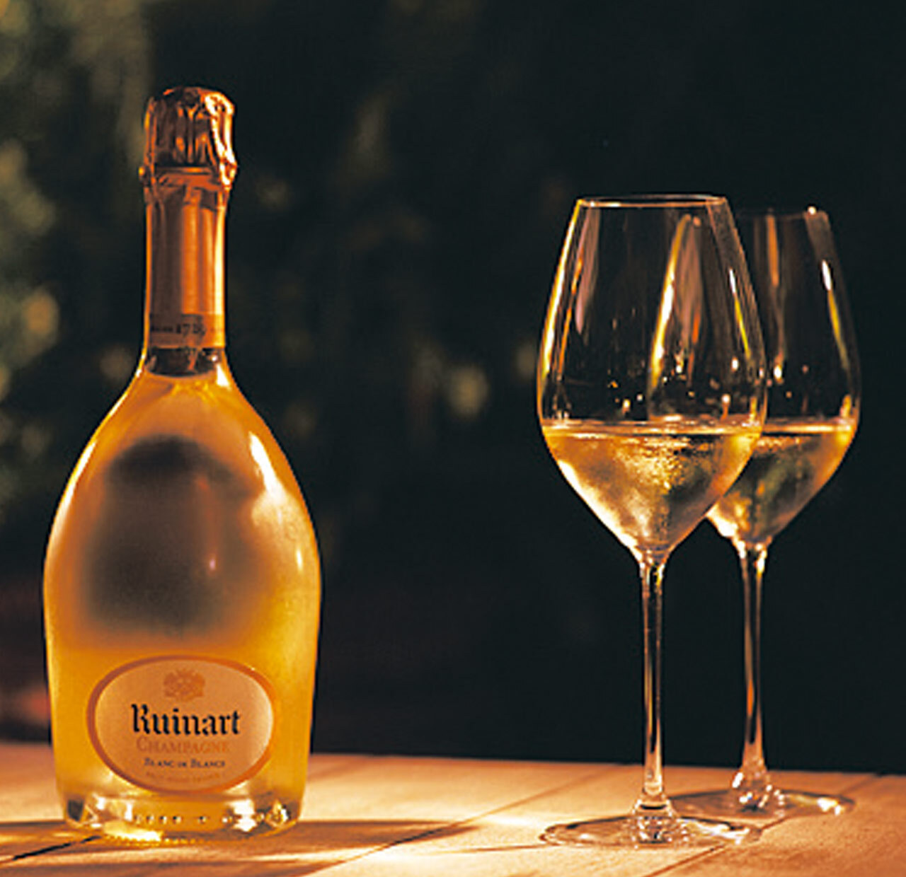 銀座一丁目『The ROOF』で提供している「ルイナール ブランド ブラン」