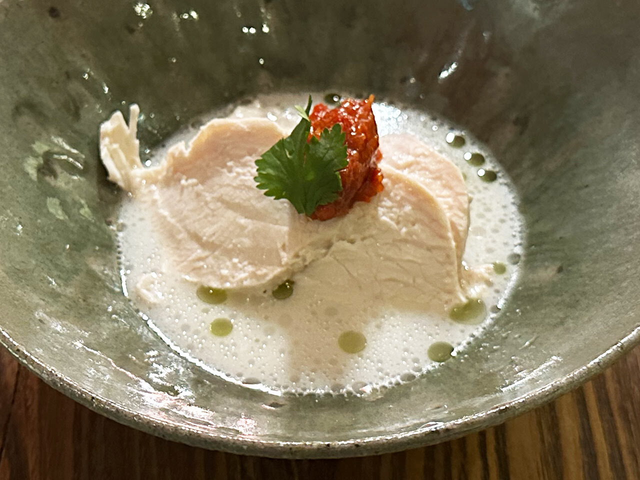 目黒『タイ料理 みもっと』の「トムカーガイ」