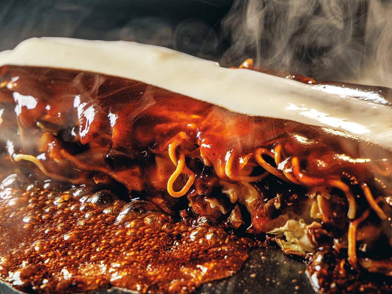 代官山『お好み焼き いまり 奥恵比寿店』の「昔ながらの大阪モダン」