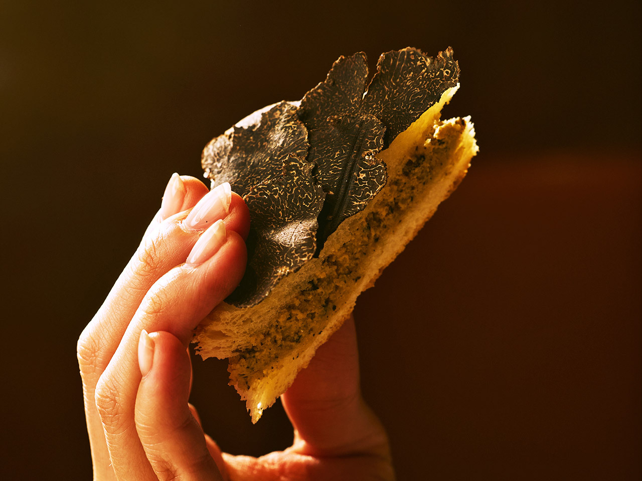 乃木坂『セントラル（中環）』の「トリュフサンドウィッチ」