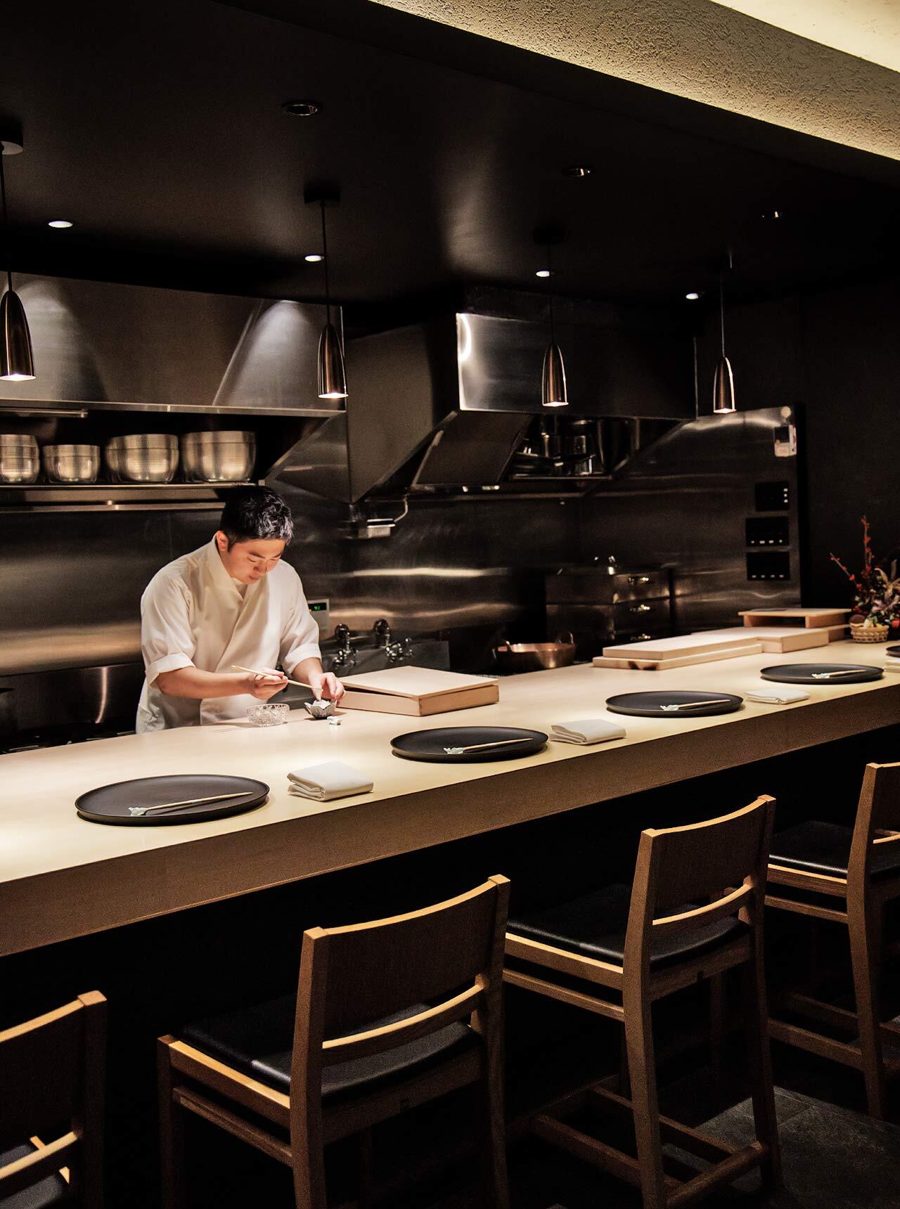 広尾『日本料理 お寅』の内観