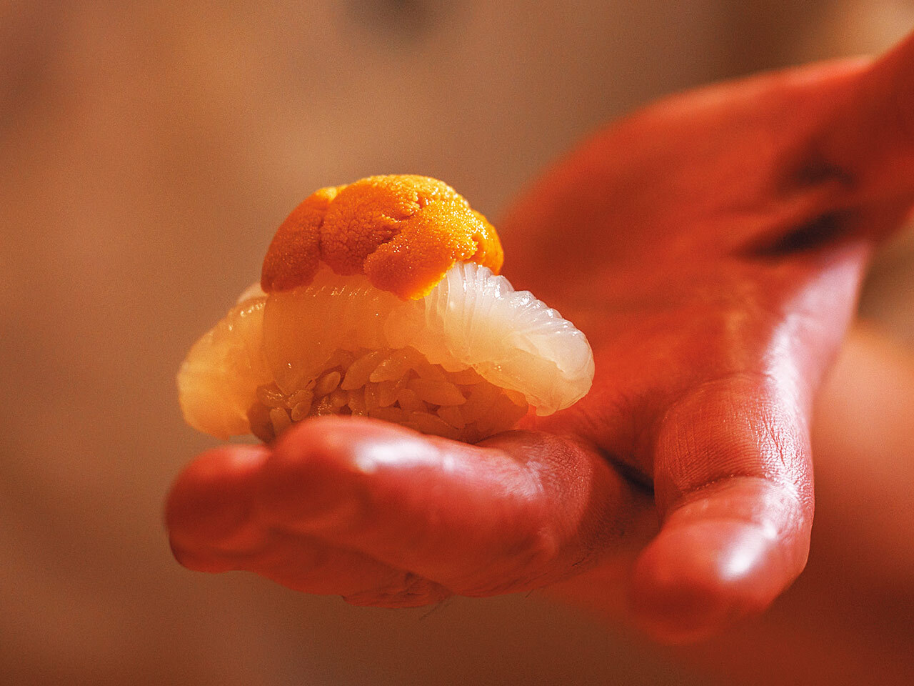 神谷町『麻布台 ゆう利』の「イカうに」