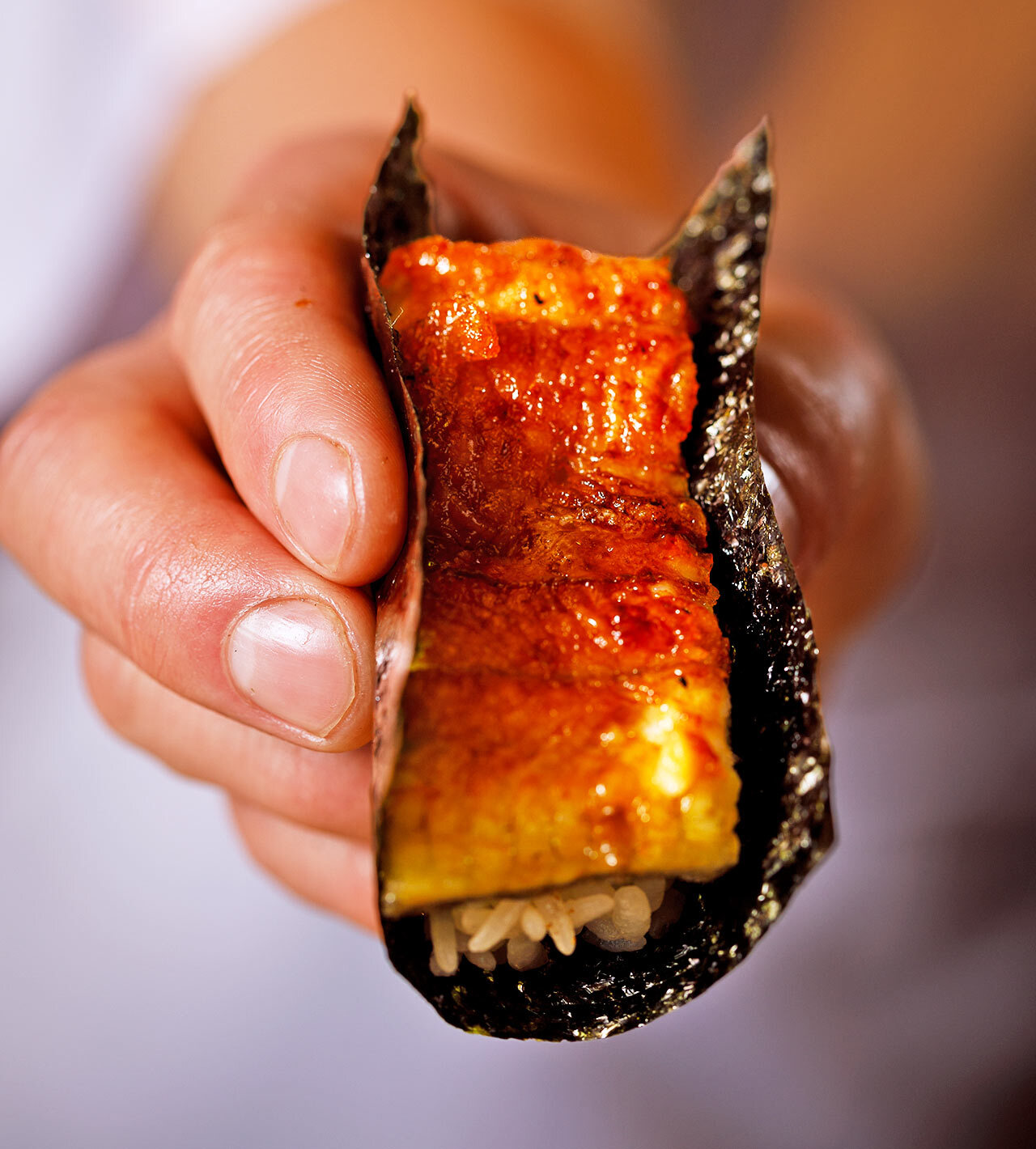 恵比寿『鮨せい大』の「鰻の海苔巻き」