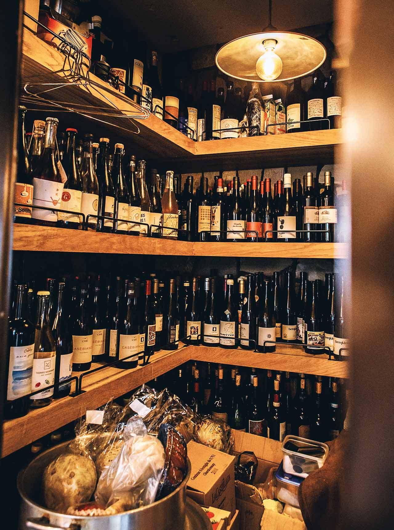 神泉『neo』のウォークインセラー