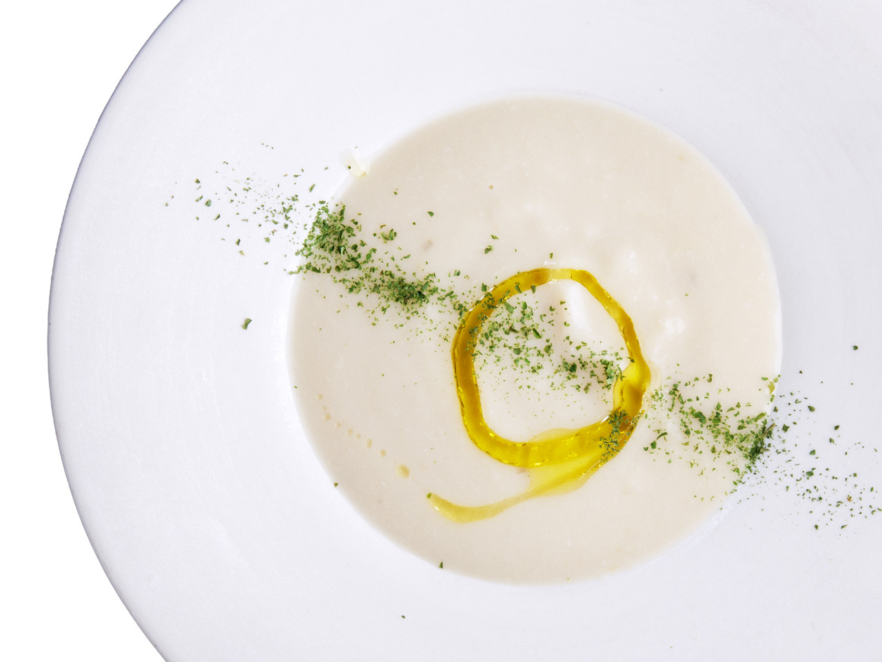 飯田橋『I.N.U.』の「カブのポタージュ」