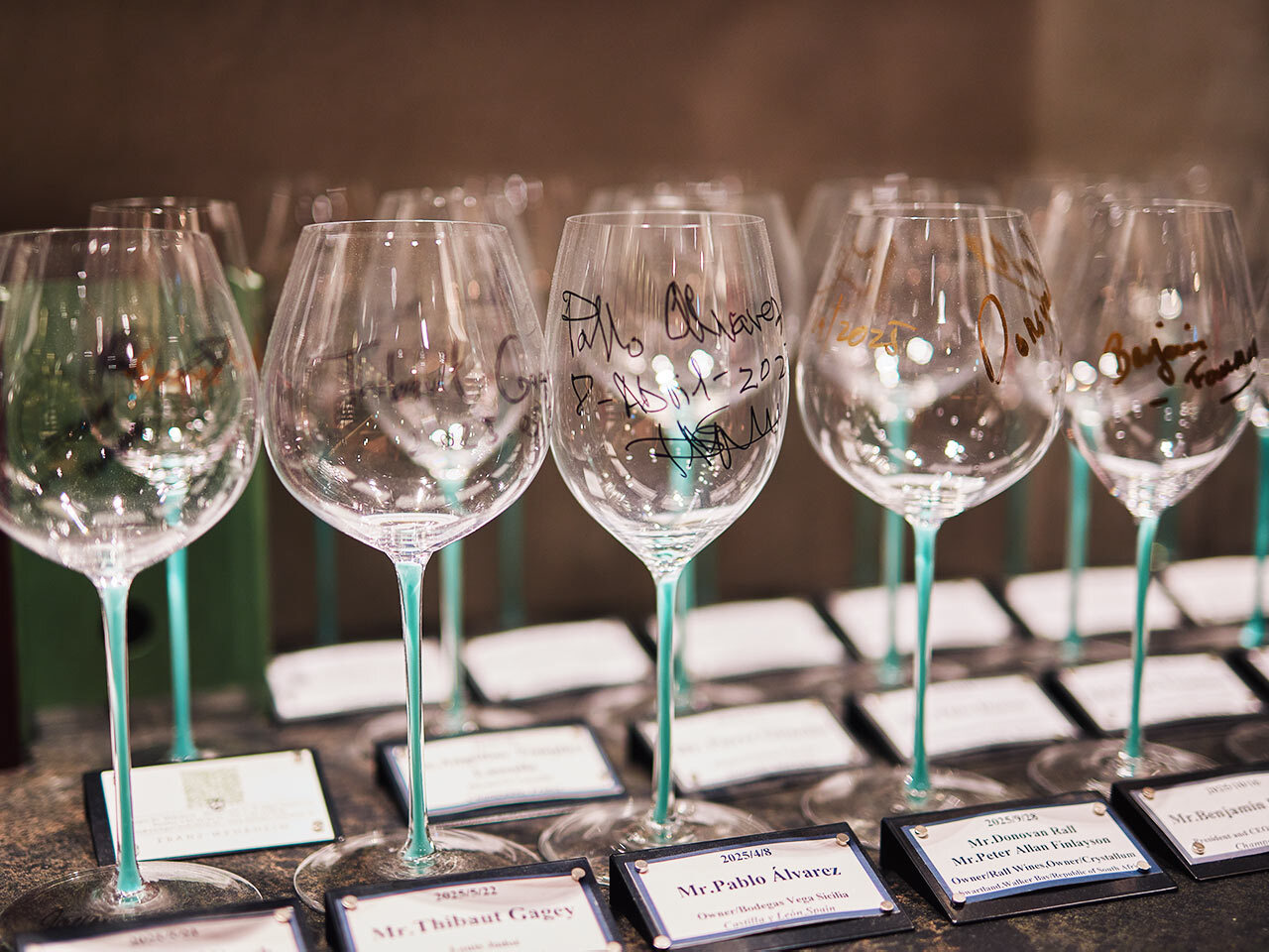 内幸町『THE CELLAR 虎ノ門本店』のワイングラス