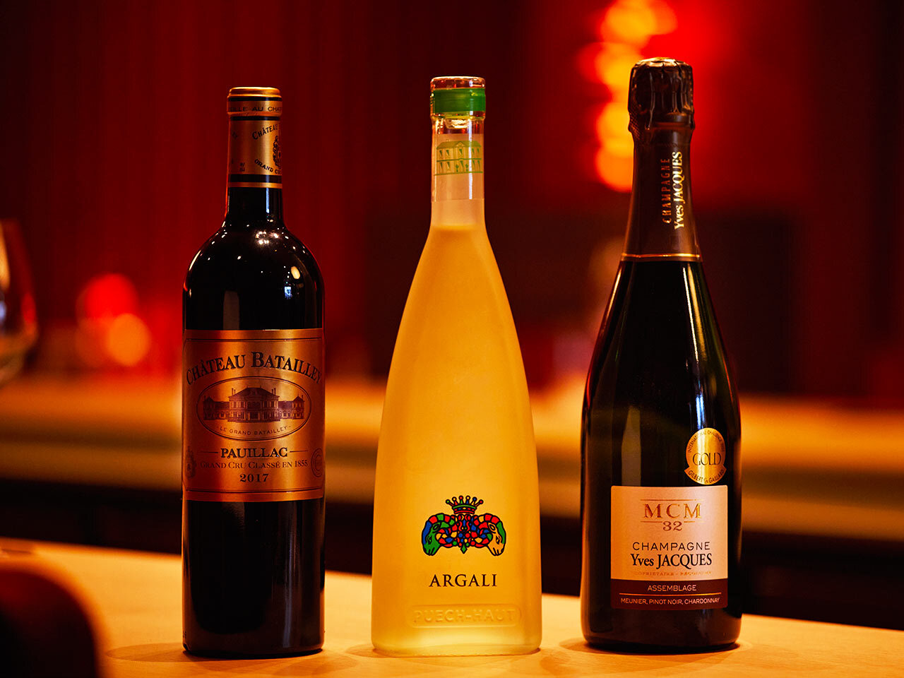 恵比寿『HRMT STAGE』で提供している「イヴ・ジャック MCM32 ブリュット」、「アルガリ・ブラン 2024」、「シャトー・バタイエ 2017」